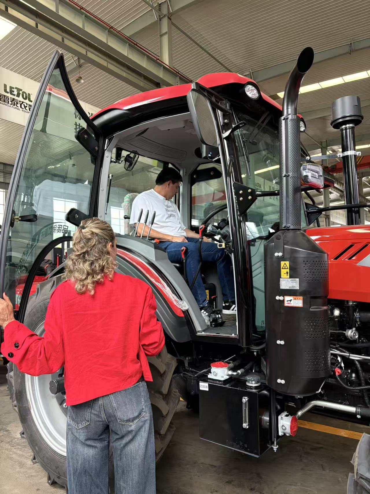 Everglory Machinery rozšiřuje globální portfolio strojů a odhaluje nové těžké kolové nakladače řady DX pro celosvětové trhy infrastruktury a zemědělství